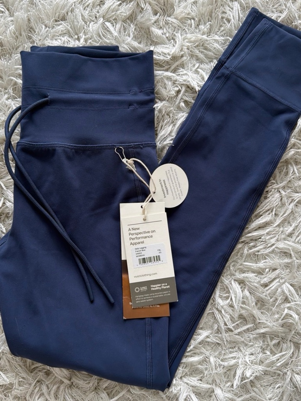 Vuori daily Leggings with Drawstring Waist in French blue